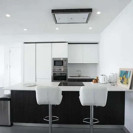 Bay Waters Edge No. 160 * 멜리에하