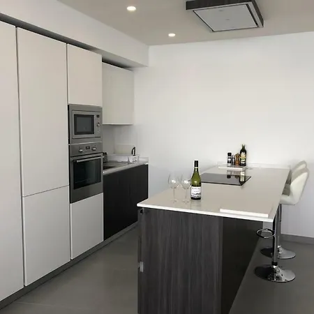 Appartement Bay Waters Edge No. 160