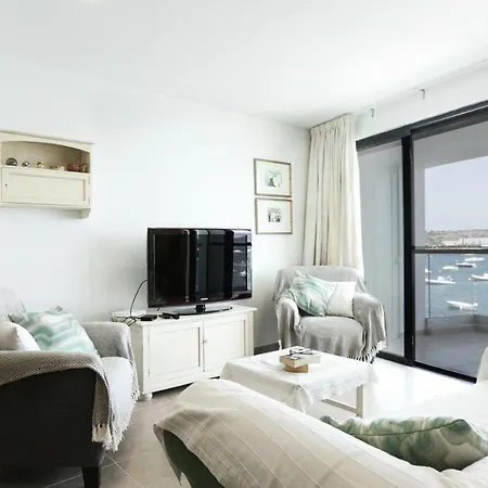 Bay Waters Edge No. 160 Apartman