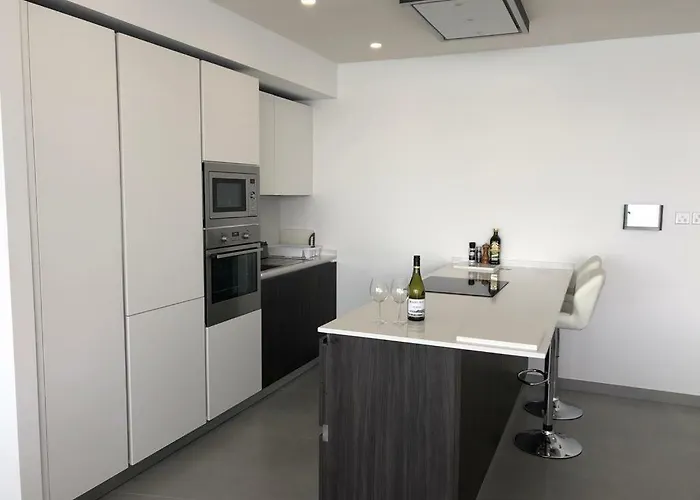 Apartament Bay Waters Edge No. 160