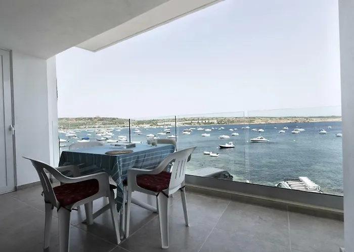 Apartament Bay Waters Edge No. 160